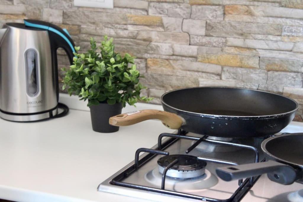 The Garden House Fco, Self Check In And Free Private Parking Apartment Fiumicino Luaran gambar